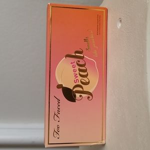 Too Faced Sweet Peach Eyeshadow Palette